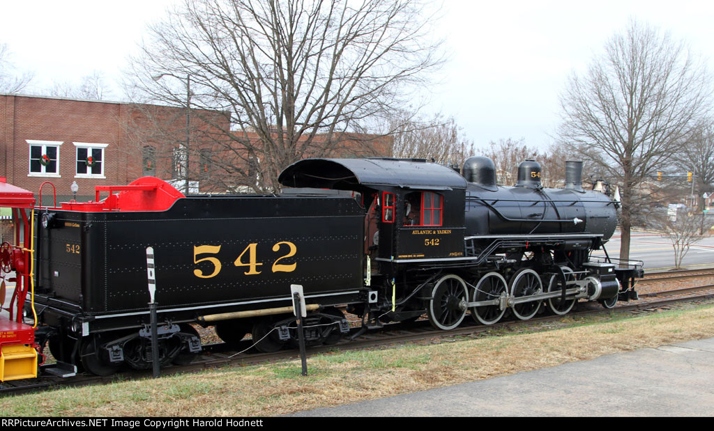 Atlantic & Yadkin 542 is on display at Spdncer Shops